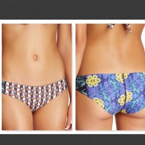 NEW Maaji Blue Signature Cut Bikini Bottom Size Large